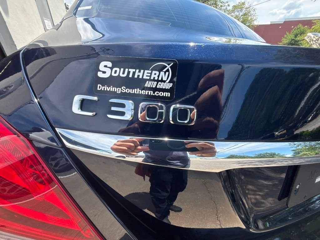 Used 2017 Mercedes-Benz C 300 4MATIC Sedan image 25