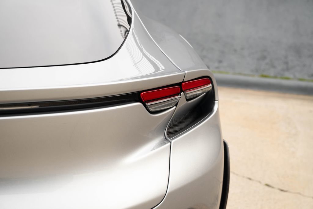 Used 2024 Ferrari Purosangue image 29