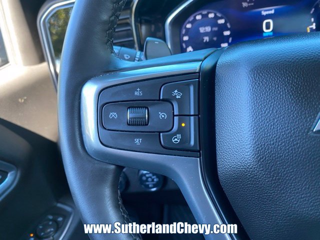 Used 2025 Chevrolet Silverado 1500 LTZ AWD/4WD image 25