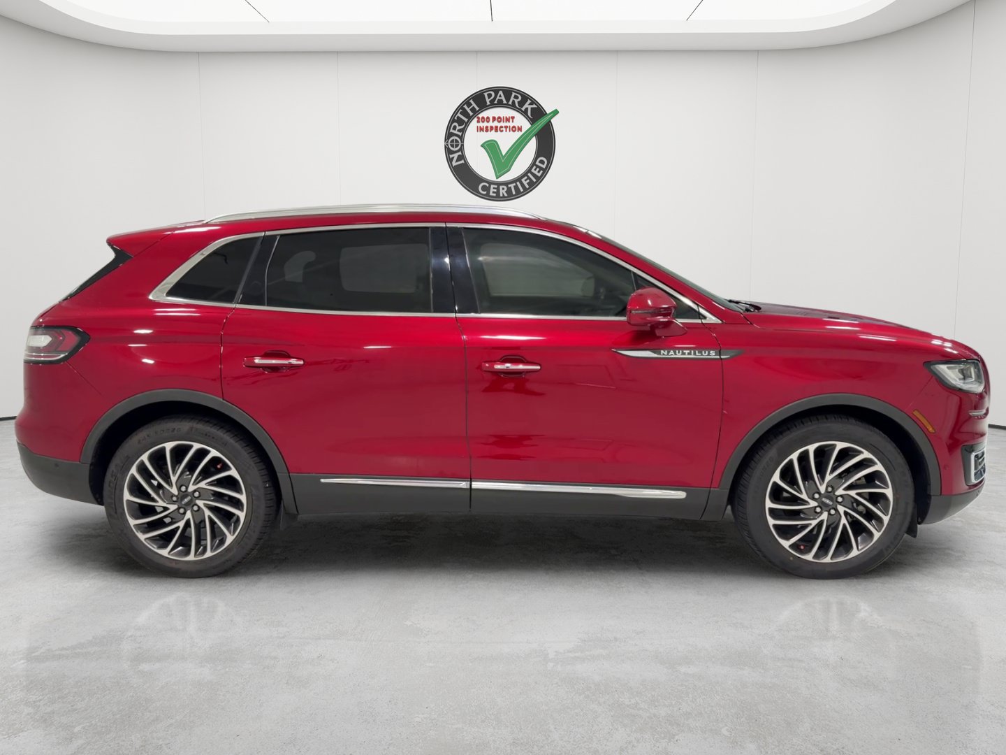 Used 2020 Lincoln Nautilus Reserve FWD image 6