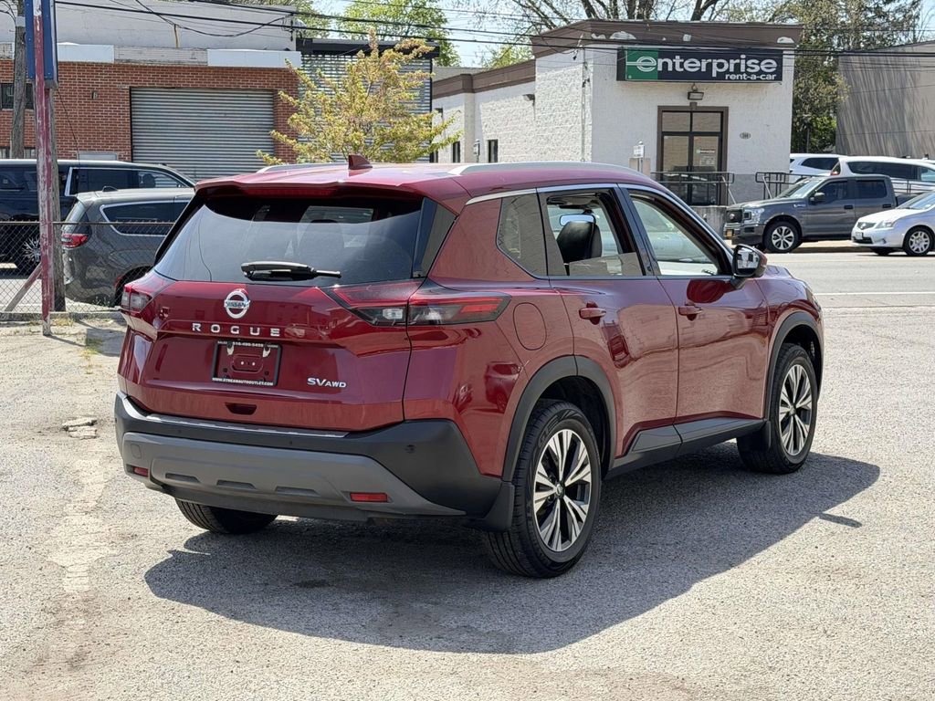 Used 2021 Nissan Rogue SV w/ Premium Package image 8