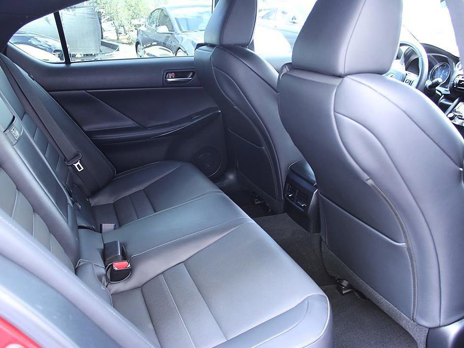 Used 2024 Lexus IS 350 F Sport RWD image 17