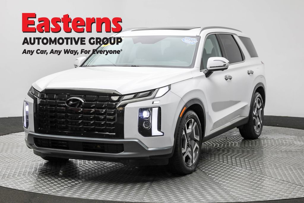 Used 2023 Hyundai Palisade Limited image 1