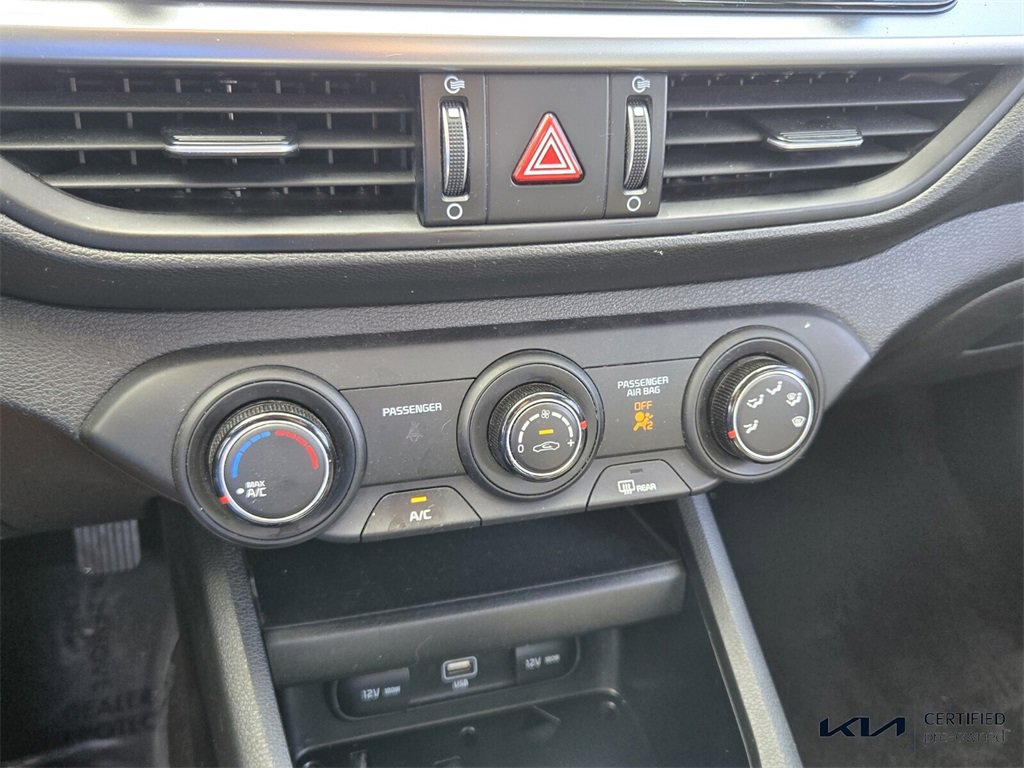 Certified 2022 Kia Forte LXS w/ LXS Technology Package image 24