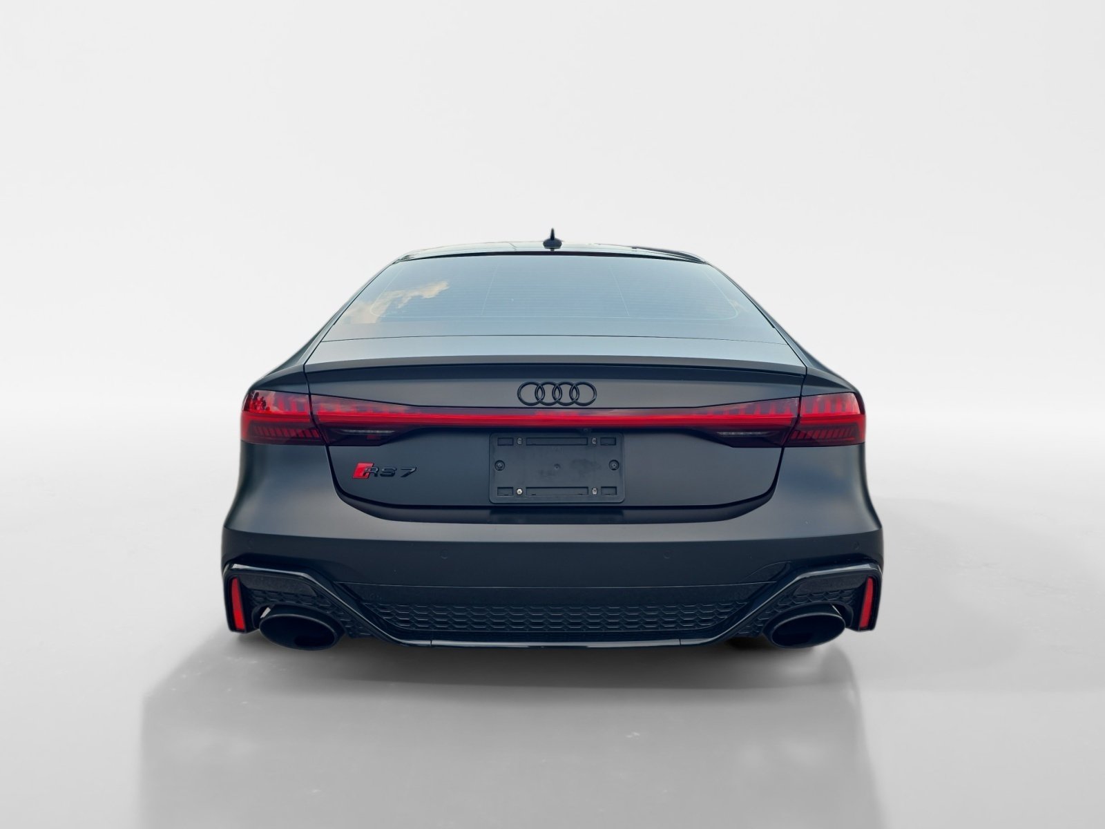 Used 2023 Audi RS 7 Sportback AWD/4WD image 4