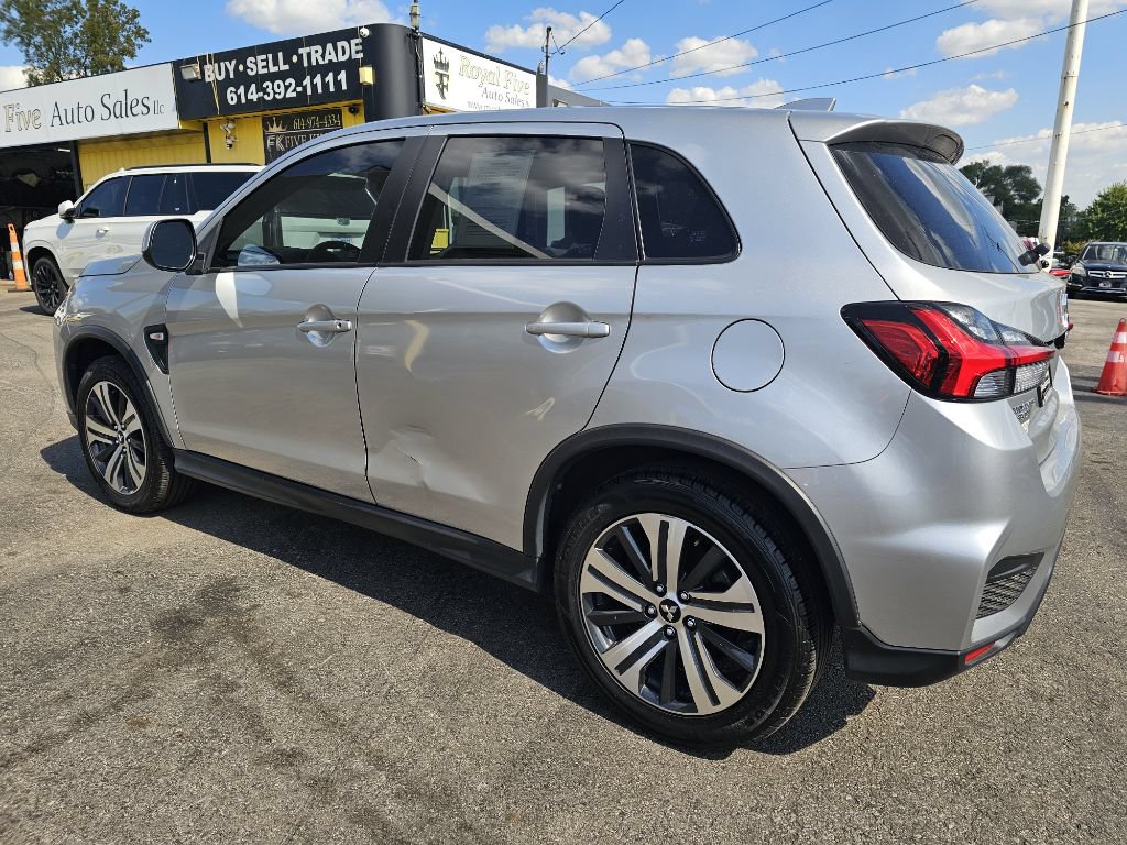 Used 2021 Mitsubishi Outlander Sport Black Edition FWD image 12