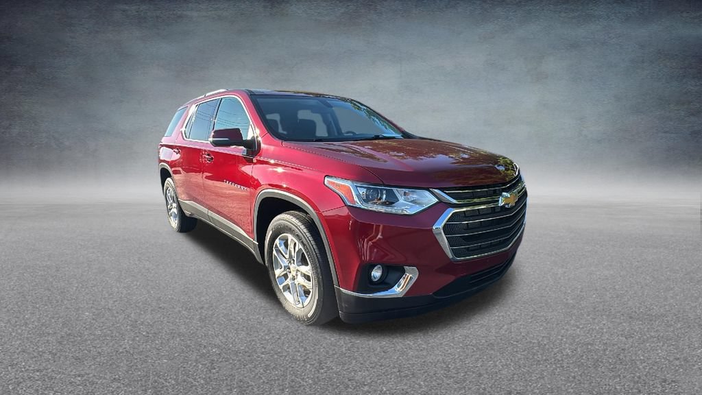 Used 2021 Chevrolet Traverse LT FWD image 2