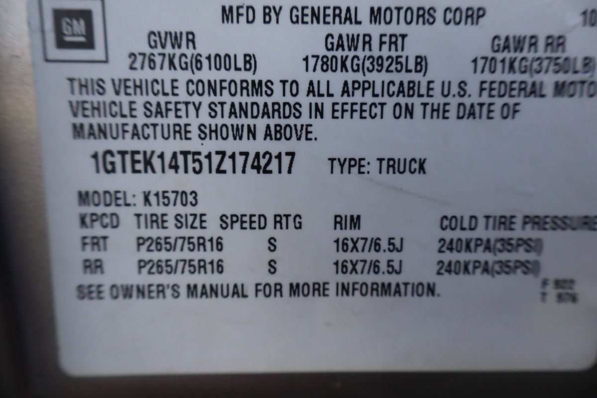 Used 2001 GMC Sierra 1500 SLE w/ Convenience Plus Group AWD/4WD image 38