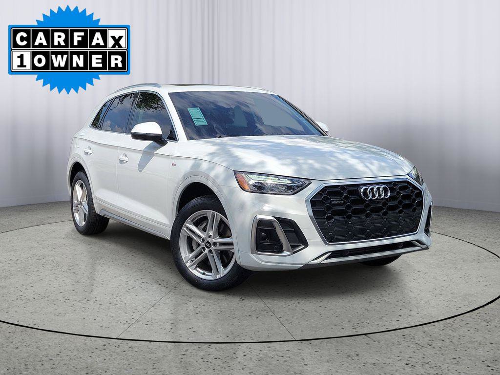 Used 2024 Audi Q5 e Premium Plus w/ Premium Plus Package AWD/4WD video 1