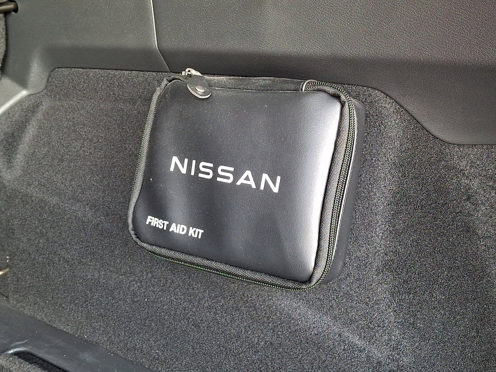 Certified 2023 Nissan Rogue SV w/ SV Premium B Package AWD/4WD image 30