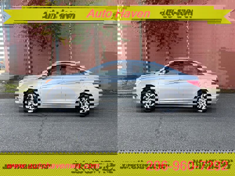 Used 2012 Hyundai Sonata GLS image 3