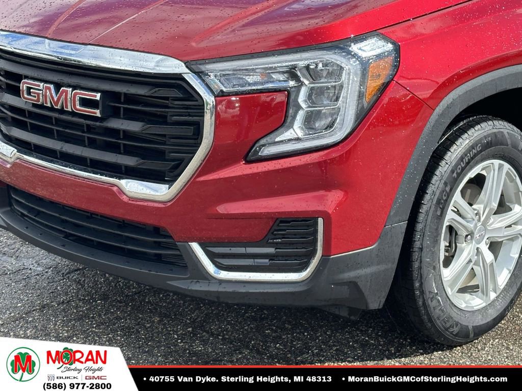 Certified 2023 GMC Terrain SLE w/ Driver Convenience Package AWD/4WD image 8