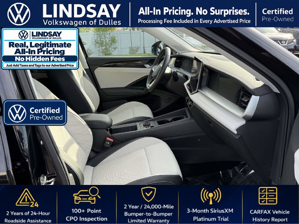Used 2025 Volkswagen Tiguan SE FWD image 13