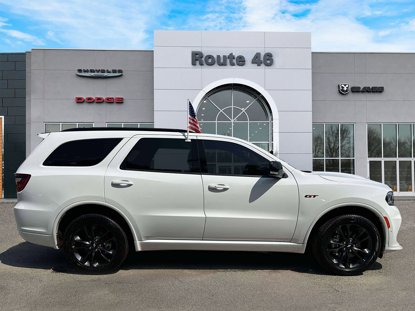 Used 2025 Dodge Durango GT AWD/4WD image 6
