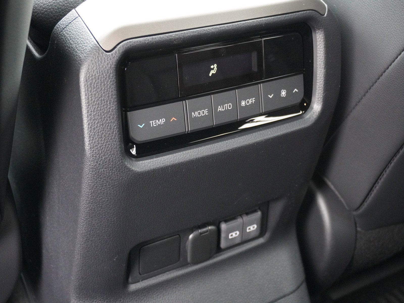 New 2026 Toyota Land Cruiser Base image 14