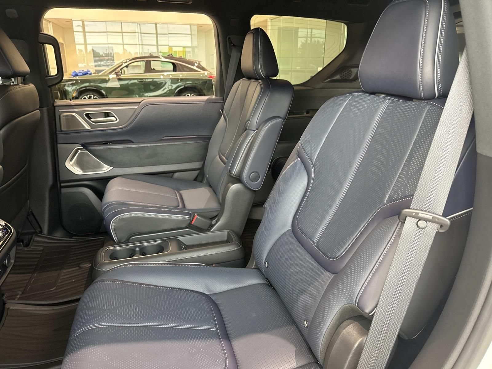 New 2027 INFINITI QX80 Sensory w/ Sport Exterior Package AWD/4WD image 8