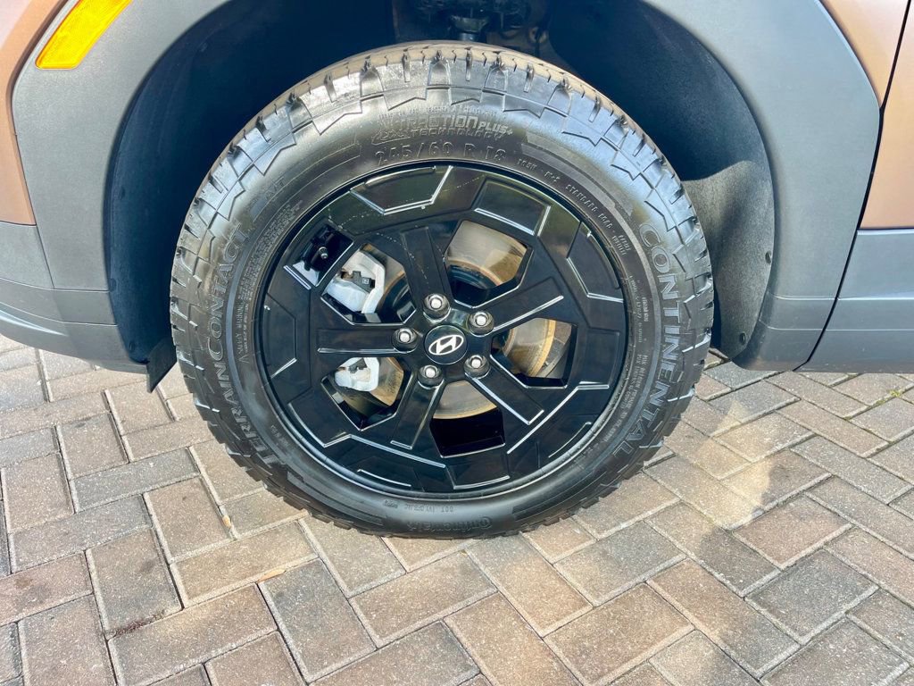 Used 2025 Hyundai Santa Fe XRT image 10