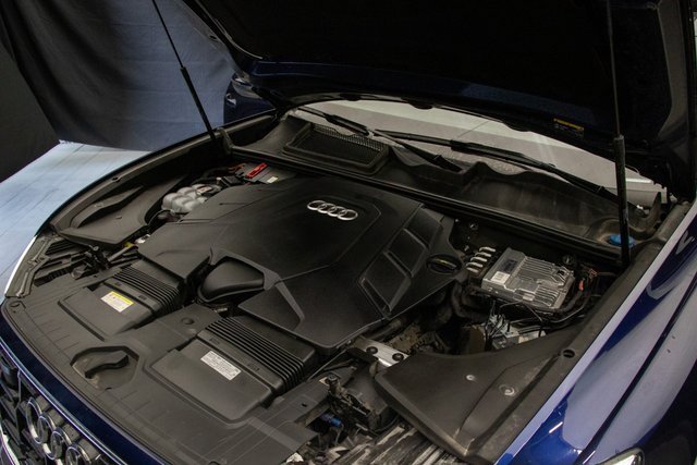 Used 2021 Audi Q8 Premium Plus image 31