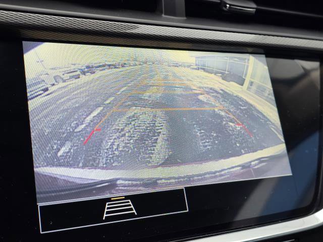 Used 2023 Buick Encore GX Select w/ Sport Touring Package FWD image 19