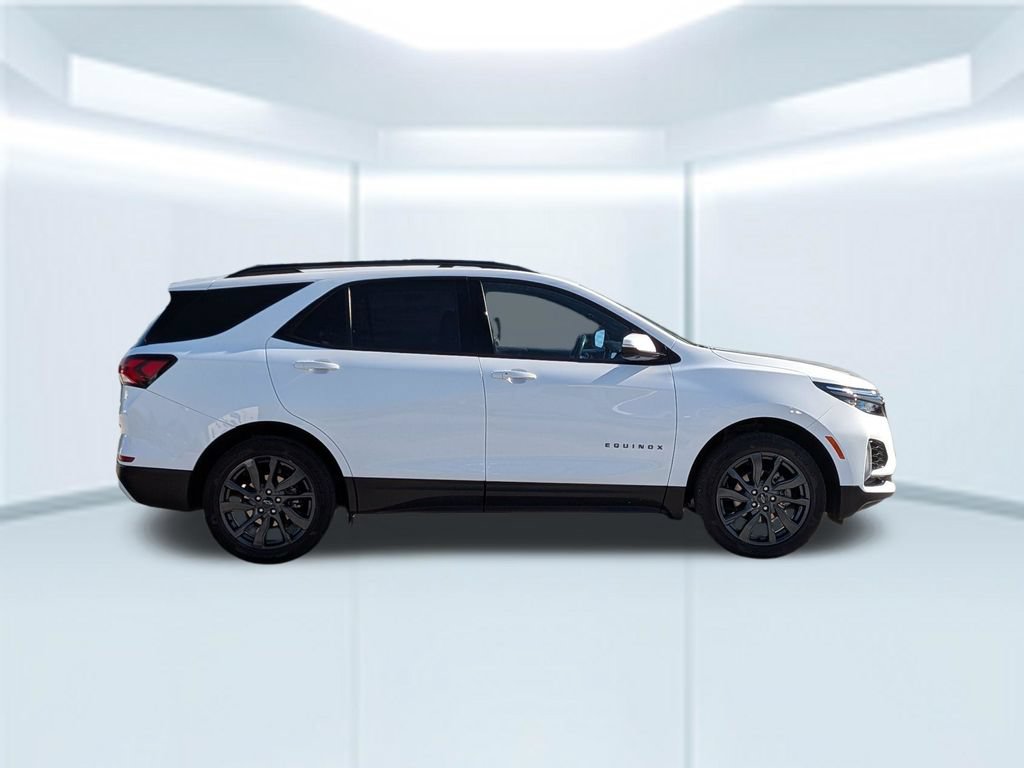 Used 2023 Chevrolet Equinox RS AWD/4WD image 8
