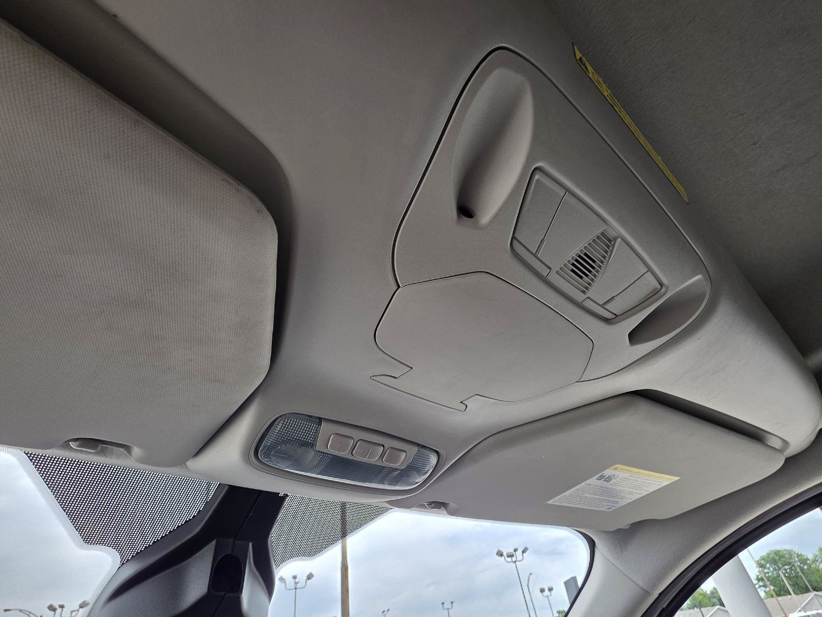 Used 2020 Ford Transit Connect XLT FWD image 22