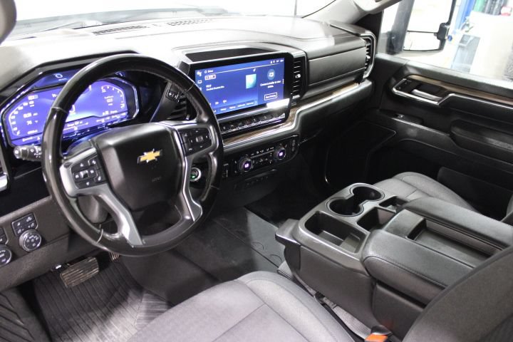 Used 2024 Chevrolet Silverado 2500 LT w/ All Star Edition AWD/4WD image 45