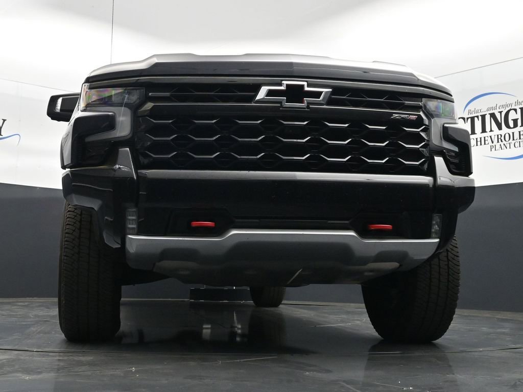 Used 2022 Chevrolet Silverado 1500 ZR2 w/ Technology Package image 18