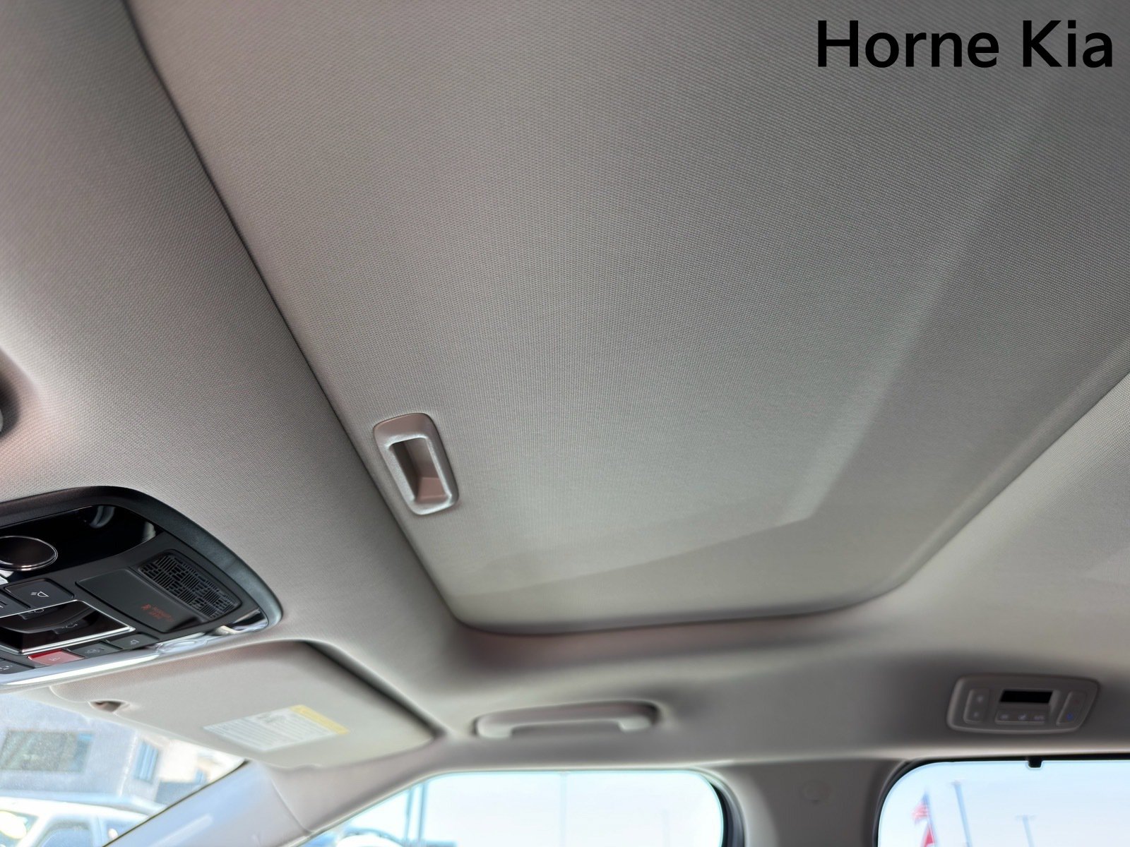 New 2026 Kia Carnival SX FWD image 19