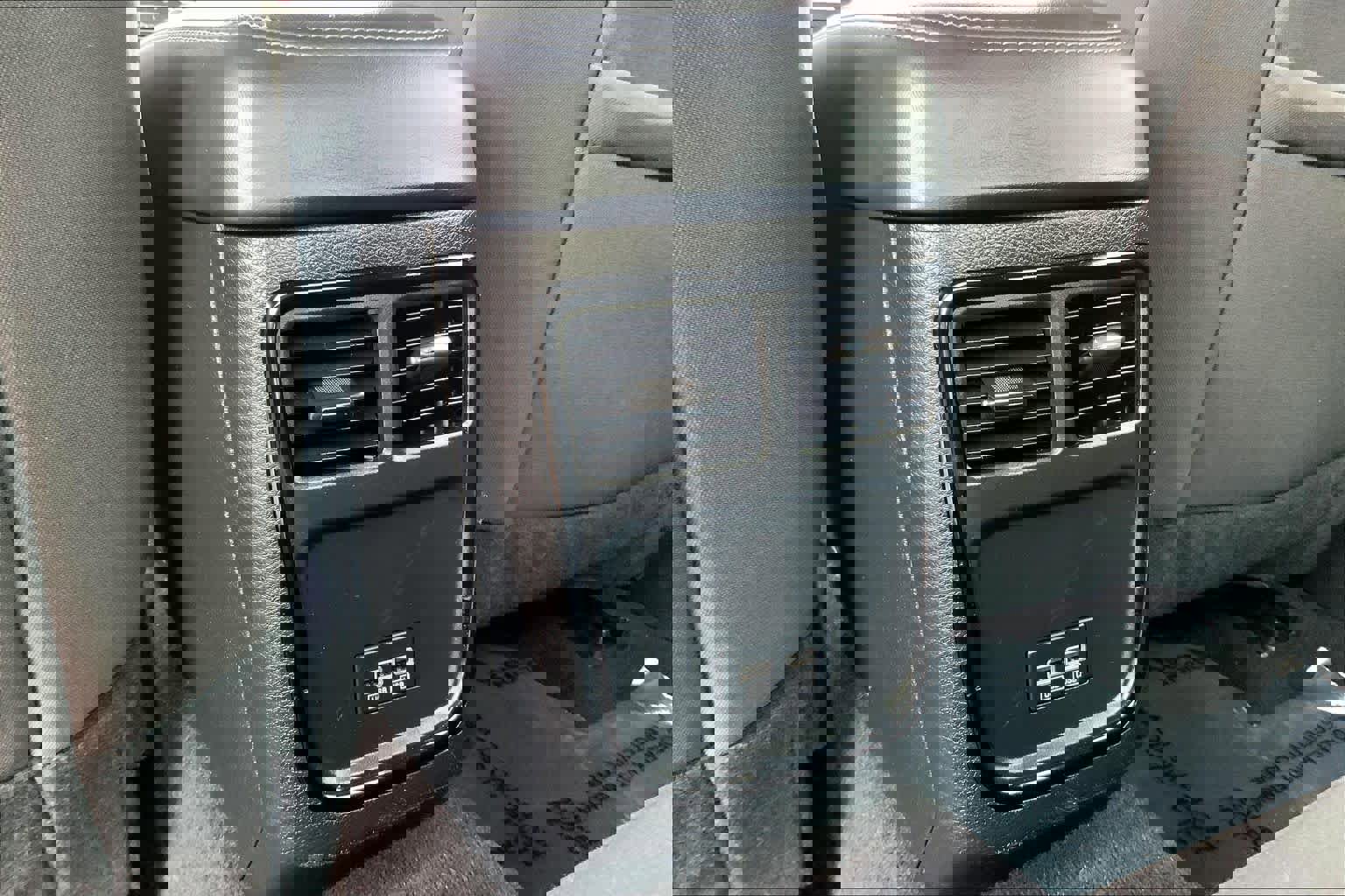 Used 2023 Dodge Charger SXT w/ Blacktop Package image 36