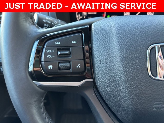 Used 2025 Honda Odyssey EX-L image 17