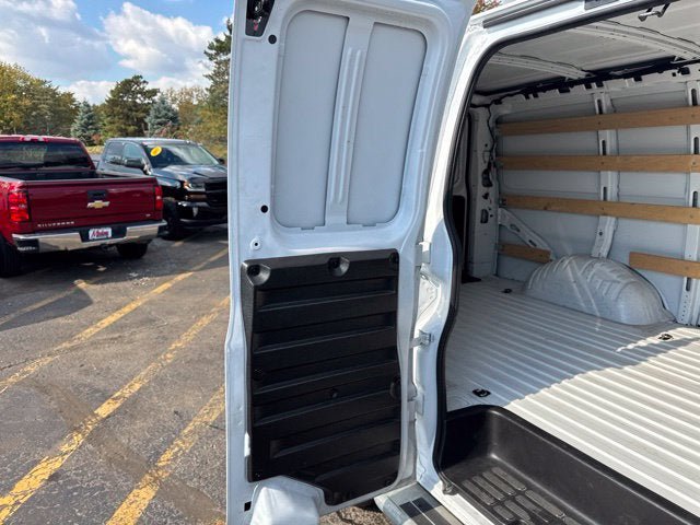 Used 2025 GMC Savana 2500 w/ Driver Convenience Package RWD image 24