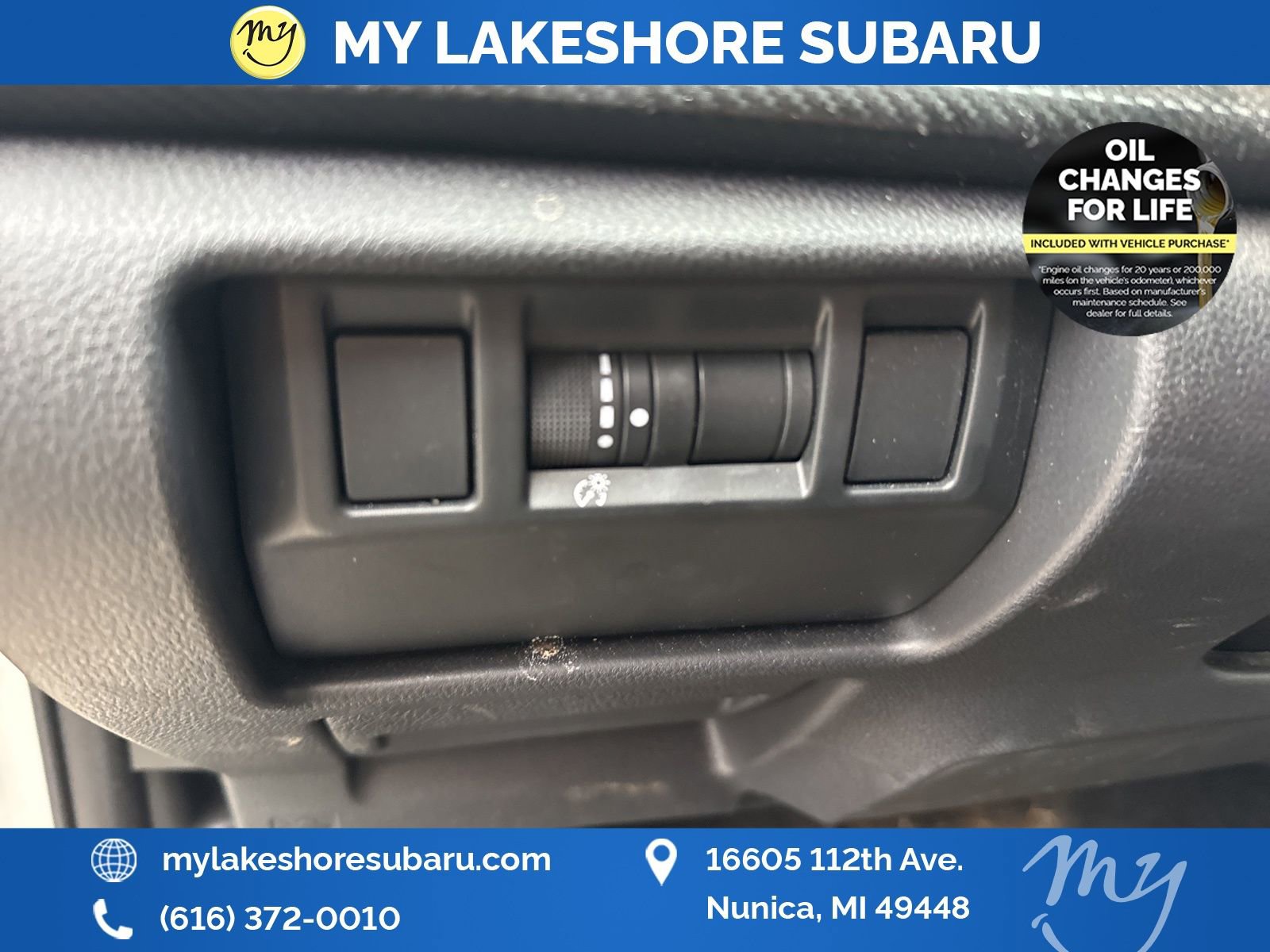 Used 2024 Subaru Crosstrek 2.0i Premium image 14