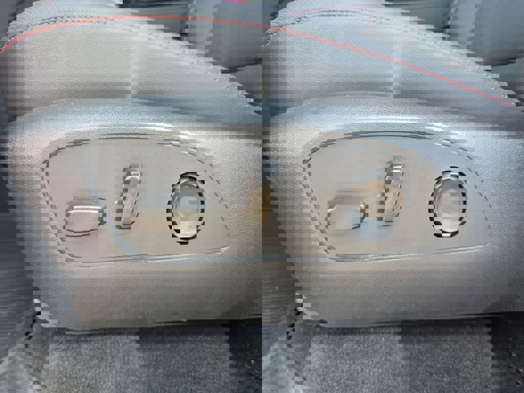 Certified 2024 Chevrolet Traverse Z71 w/ Enhanced Driving Package image 22