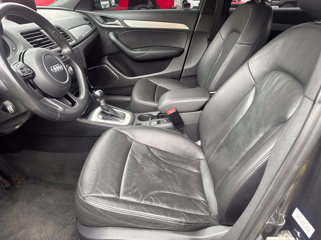 Used 2018 Audi Q3 2.0T Premium Plus w/ Premium Plus Package AWD/4WD image 28