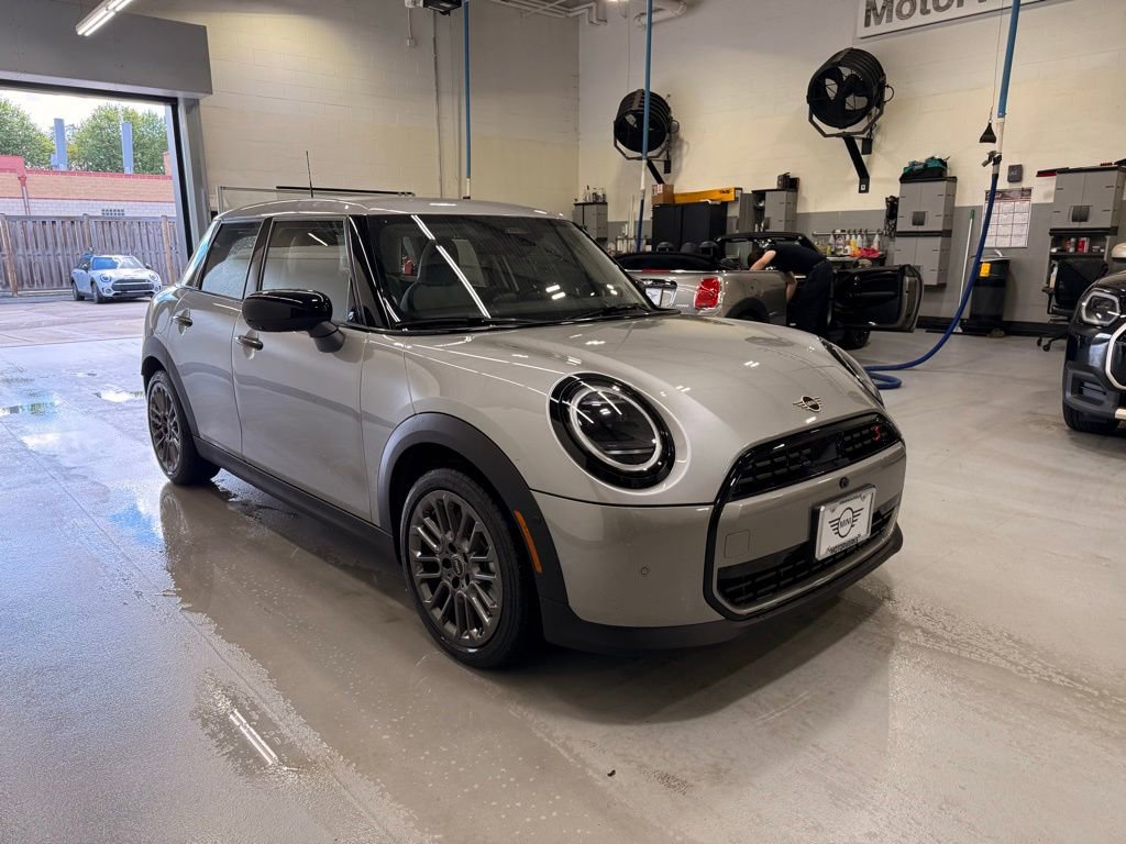 Used 2025 MINI Cooper S image 7