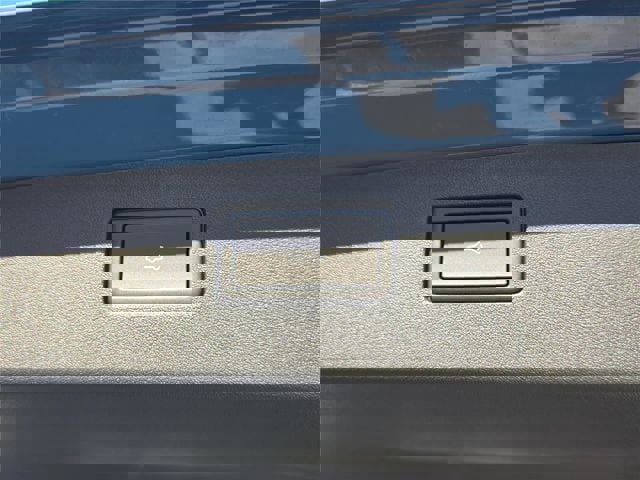 New 2026 Volkswagen Tiguan SE image 23