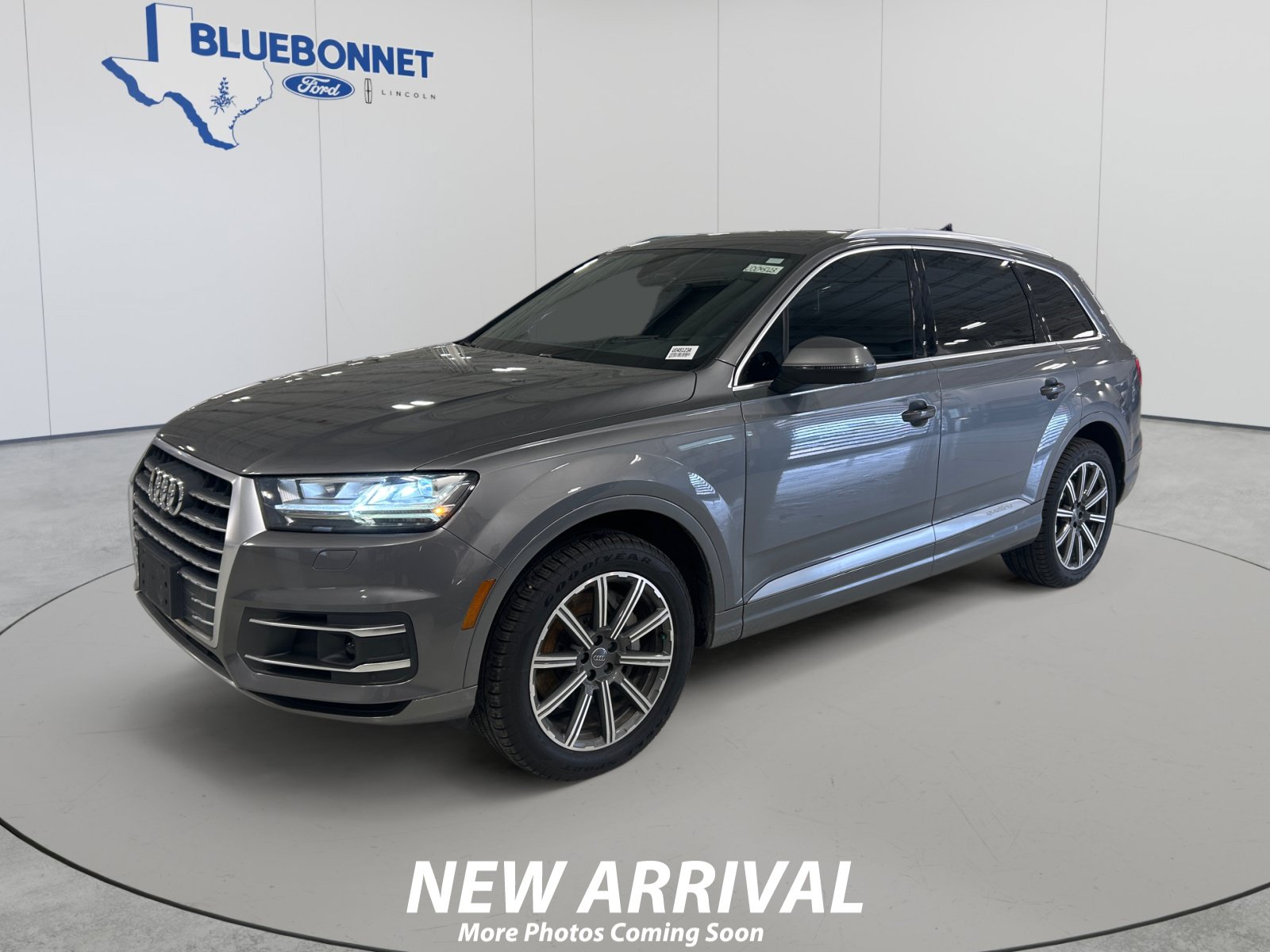 Used 2017 Audi Q7 3.0T Premium Plus w/ Premium Plus Package