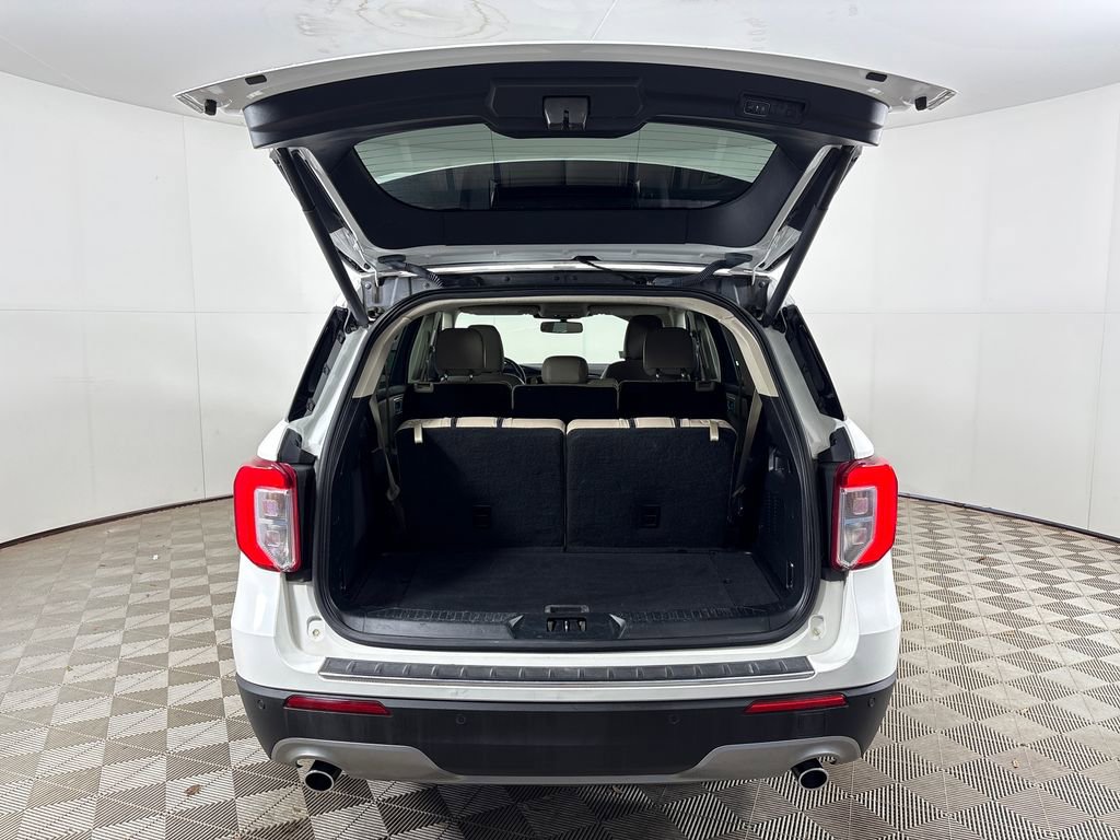 Certified 2021 Ford Explorer Limited w/ Equipment Group 301A RWD image 28