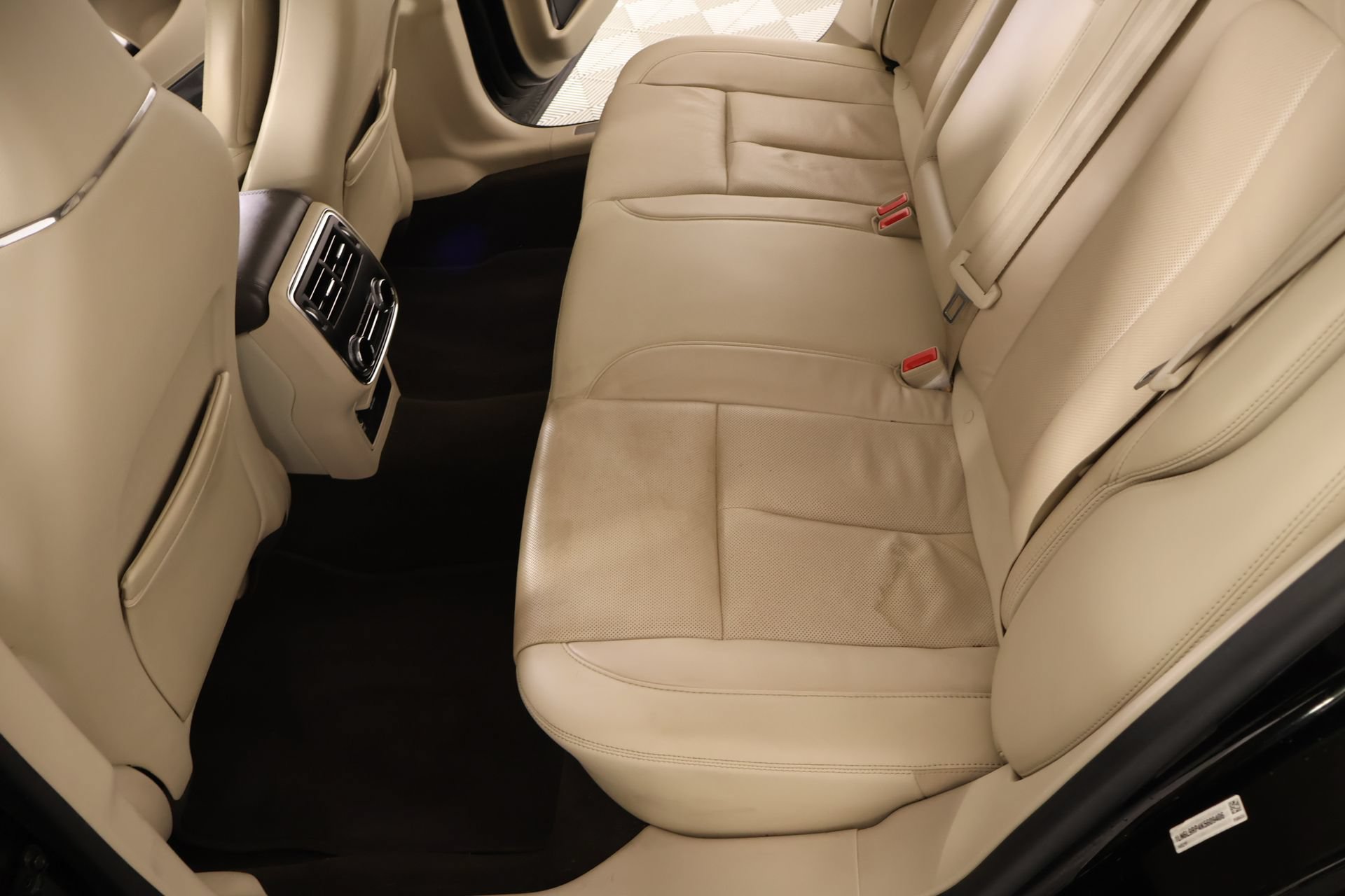 Used 2019 Lincoln Continental Reserve FWD image 12