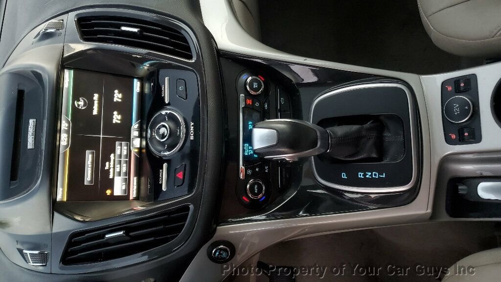 Used 2014 Ford C-MAX Energi SEL w/ Equipment Group 302A image 25