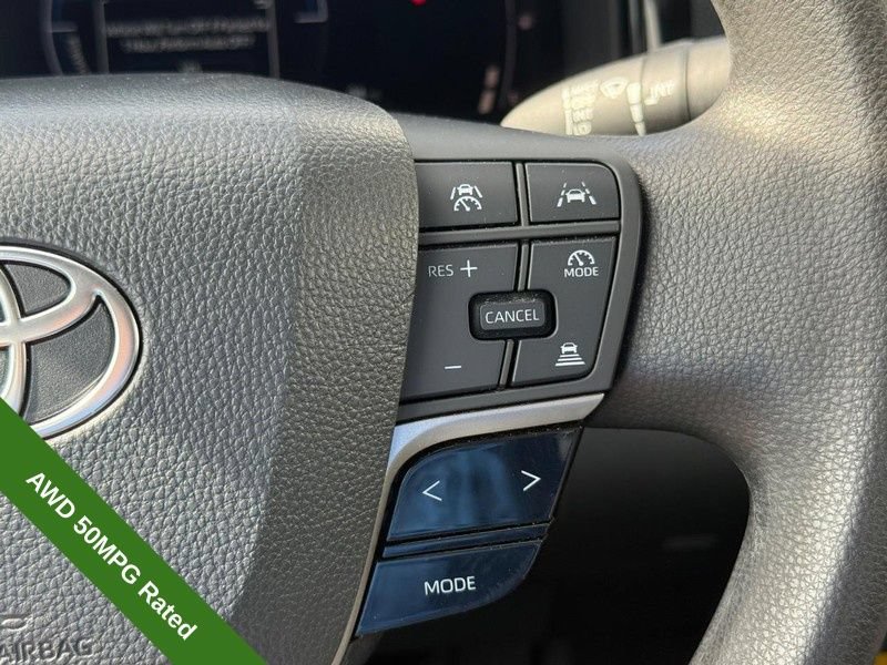 Used 2025 Toyota Camry LE AWD/4WD image 20
