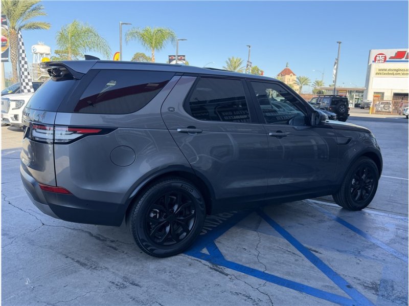 Used 2019 Land Rover Discovery SE AWD/4WD image 64