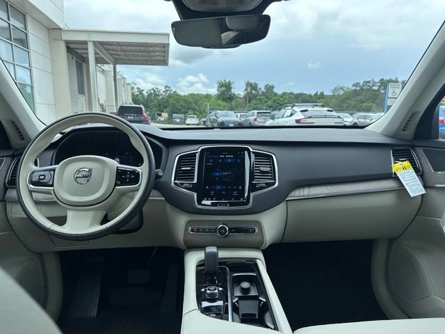 Certified 2024 Volvo XC90 B6 Plus w/ Protection Package Premier AWD/4WD image 17
