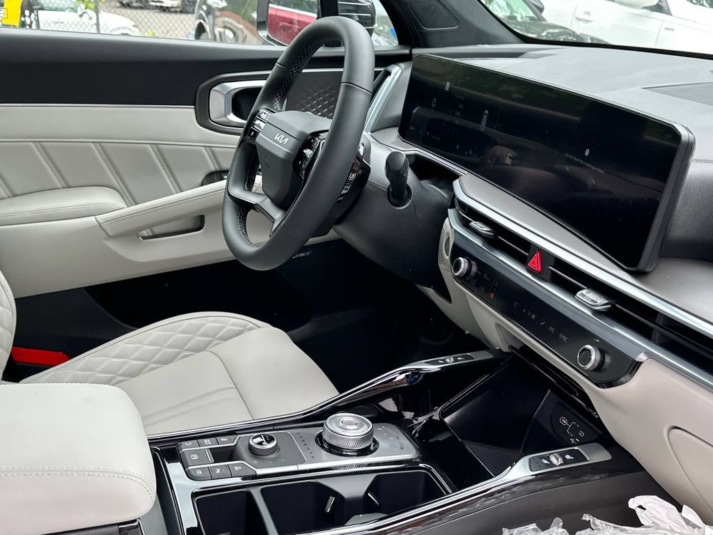New 2026 Kia Sorento SX Prestige AWD/4WD image 9