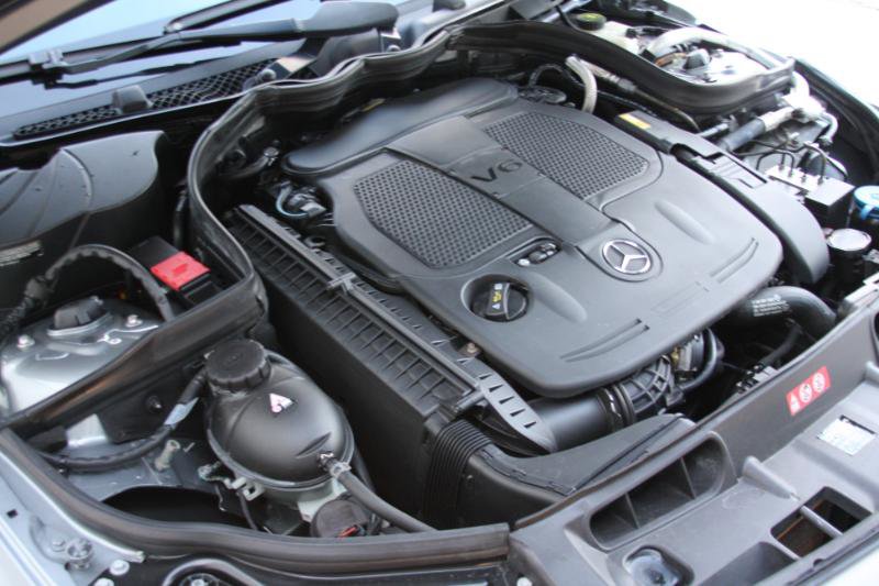 Used 2013 Mercedes-Benz C 300 Sport image 18