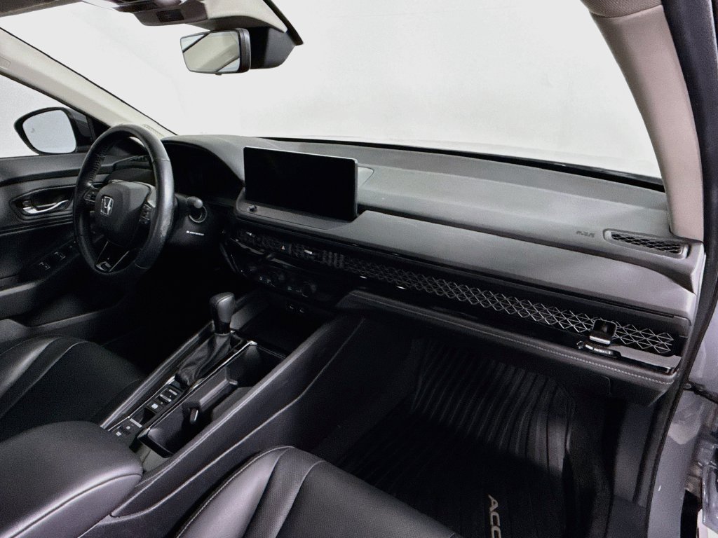 Used 2024 Honda Accord EX-L image 29