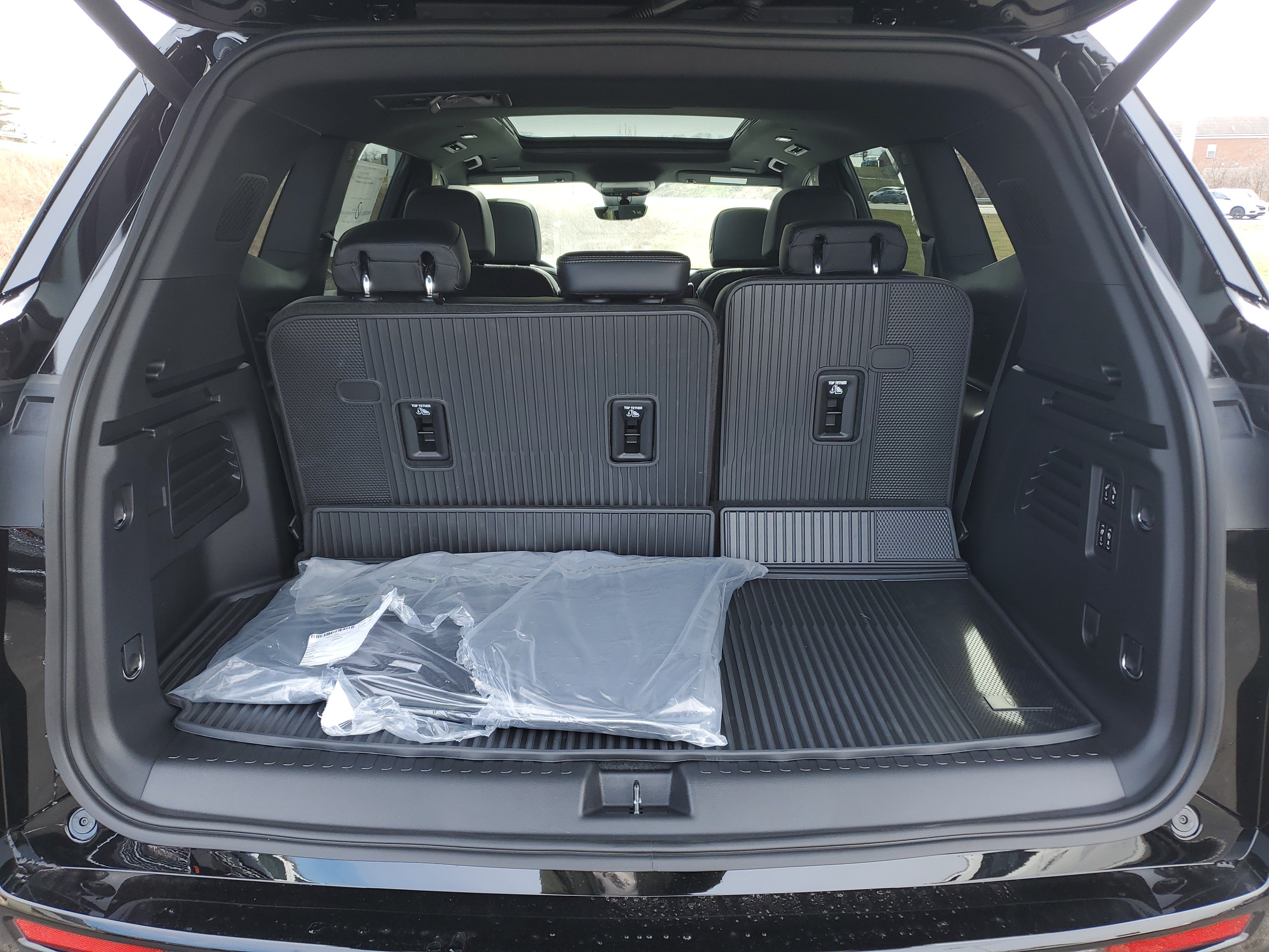 New 2026 Buick Enclave Sport Touring w/ Power Package FWD image 11