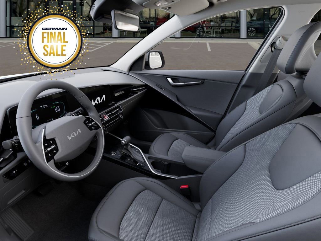 New 2025 Kia Niro EX image 18