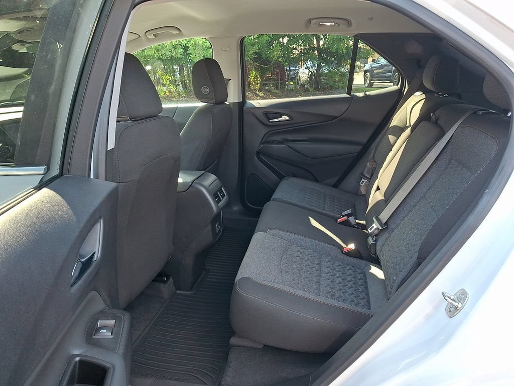 Used 2024 Chevrolet Equinox LT AWD/4WD image 10