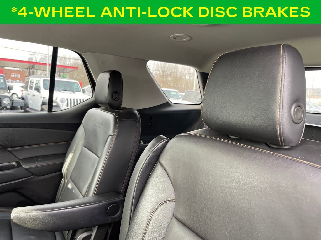 Used 2018 Chevrolet Traverse RS image 17